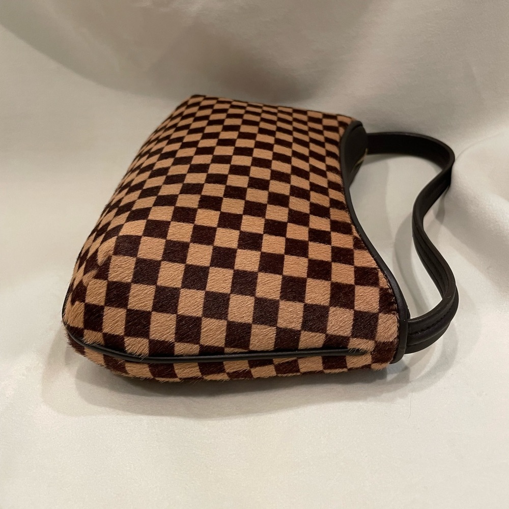 Louis Vuitton Damier Sauvage Leather Tigre Handbag - Picture 7 of 14